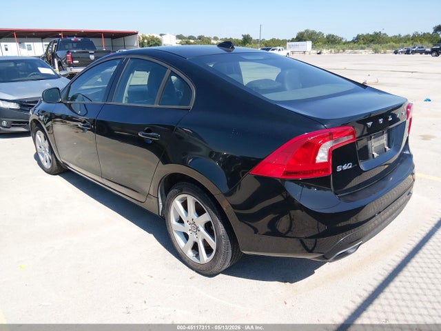 Volvo S60 T5