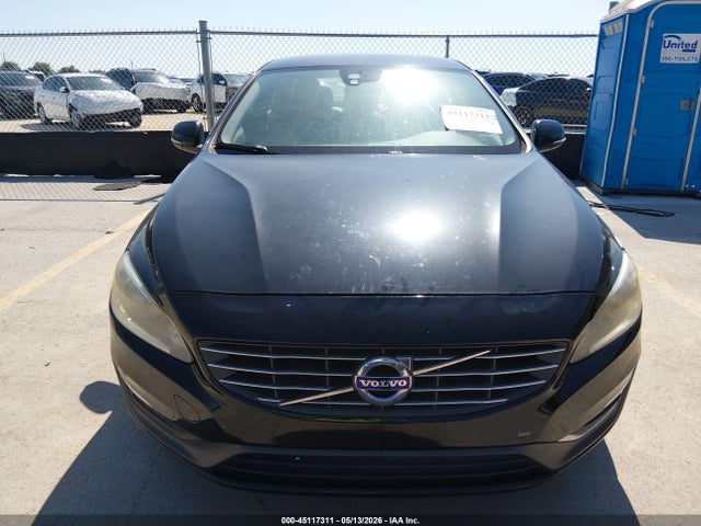 Volvo S60 T5