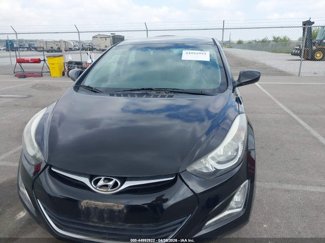 Hyundai ELANTRA Se