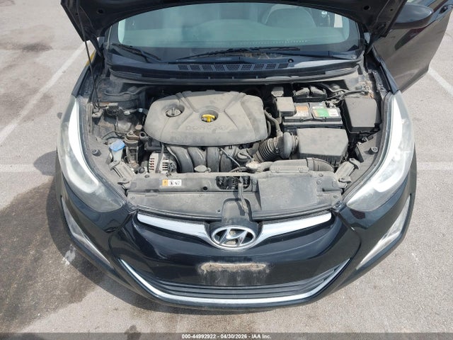 Hyundai ELANTRA Se