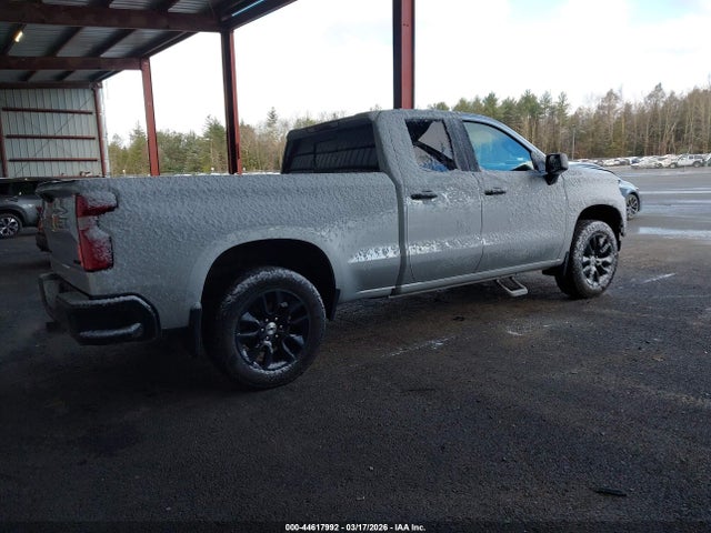 Chevrolet Silverado 1500 4wd  Standard Bed Rst