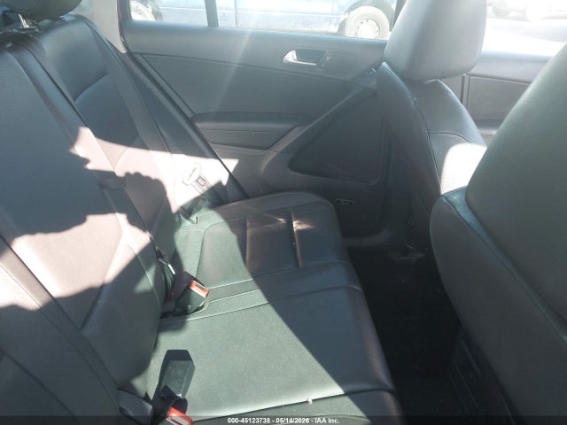 Volkswagen Tiguan Sel