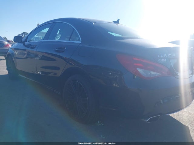 Mercedes-Benz Cla-class