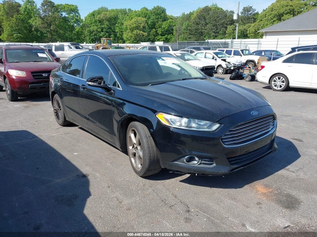 Salvage Ford Fusion Image