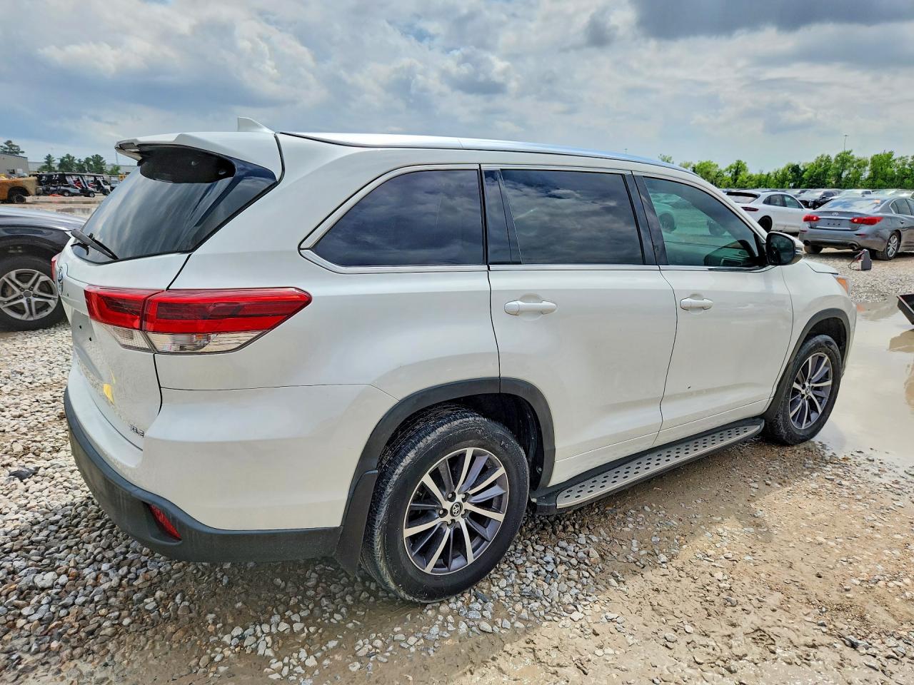 Toyota Highlander Xle