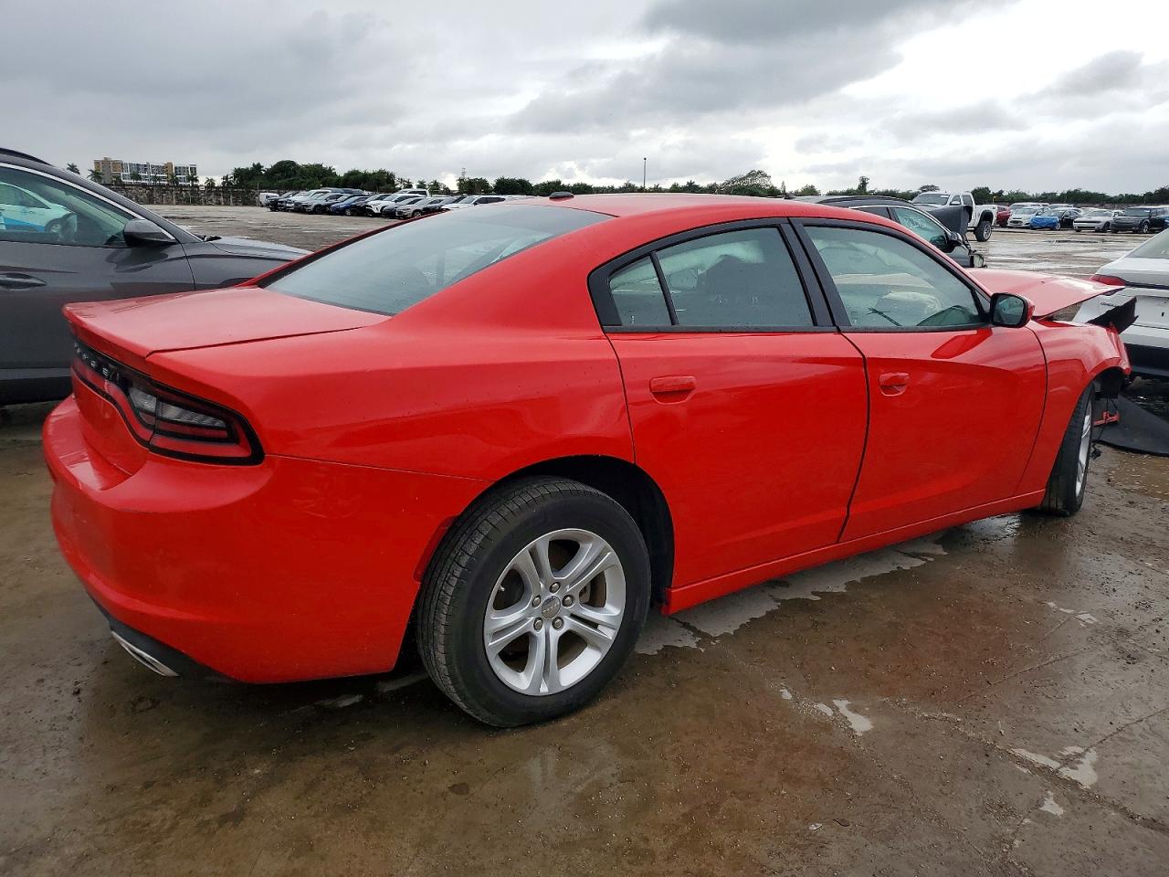 Dodge Charger Sxt