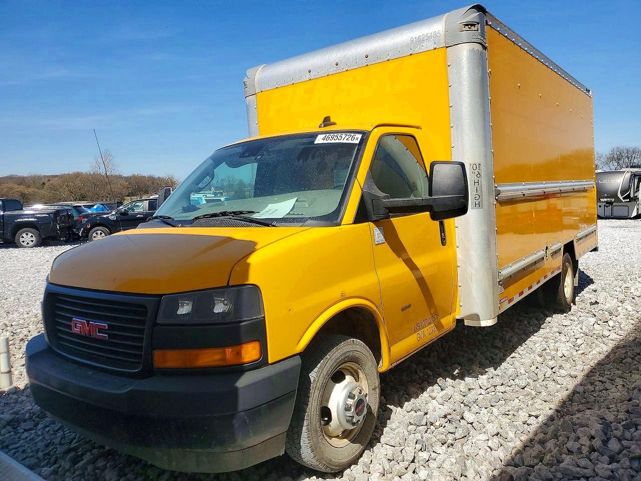 Salvage GMC Savana Image