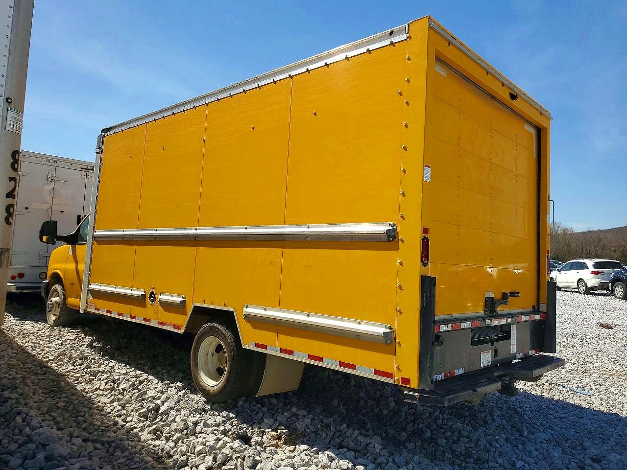 GMC Savana Cutaway G4500