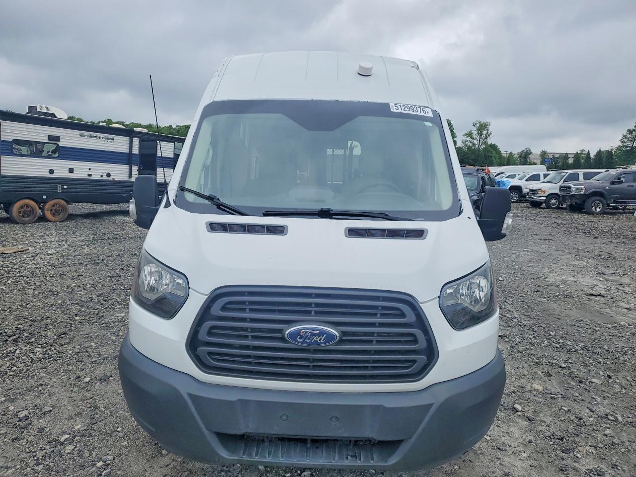 Ford Transit T-350