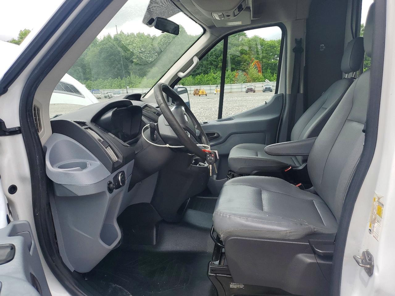 Ford Transit T-350