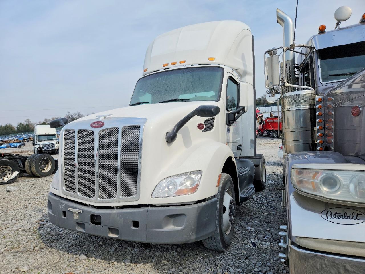 Peterbilt 579