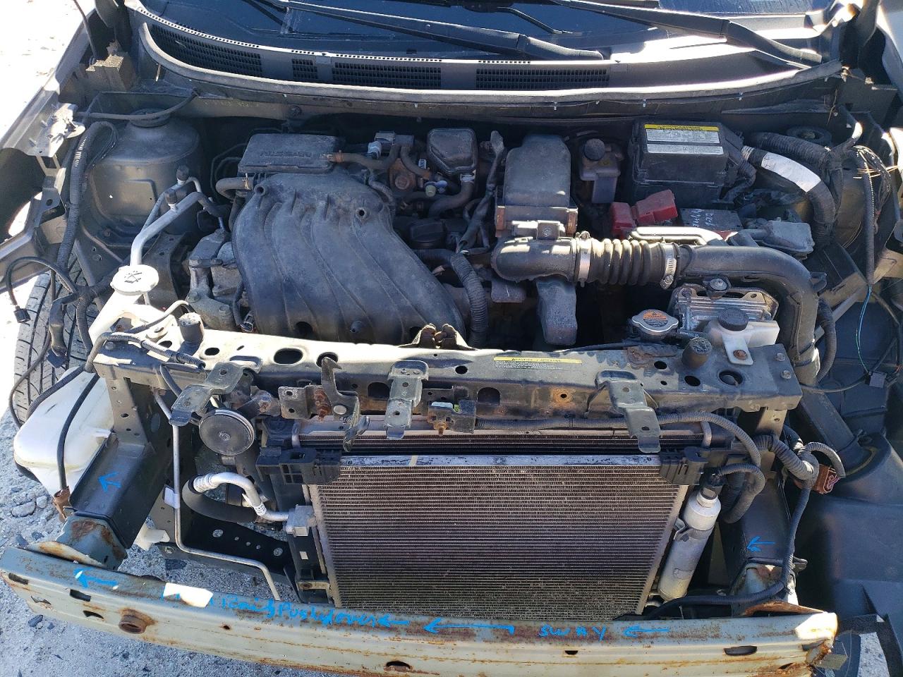 Nissan Versa 1.6 Sv