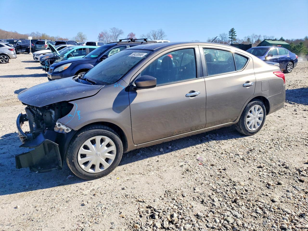 Salvage Nissan Versa Image