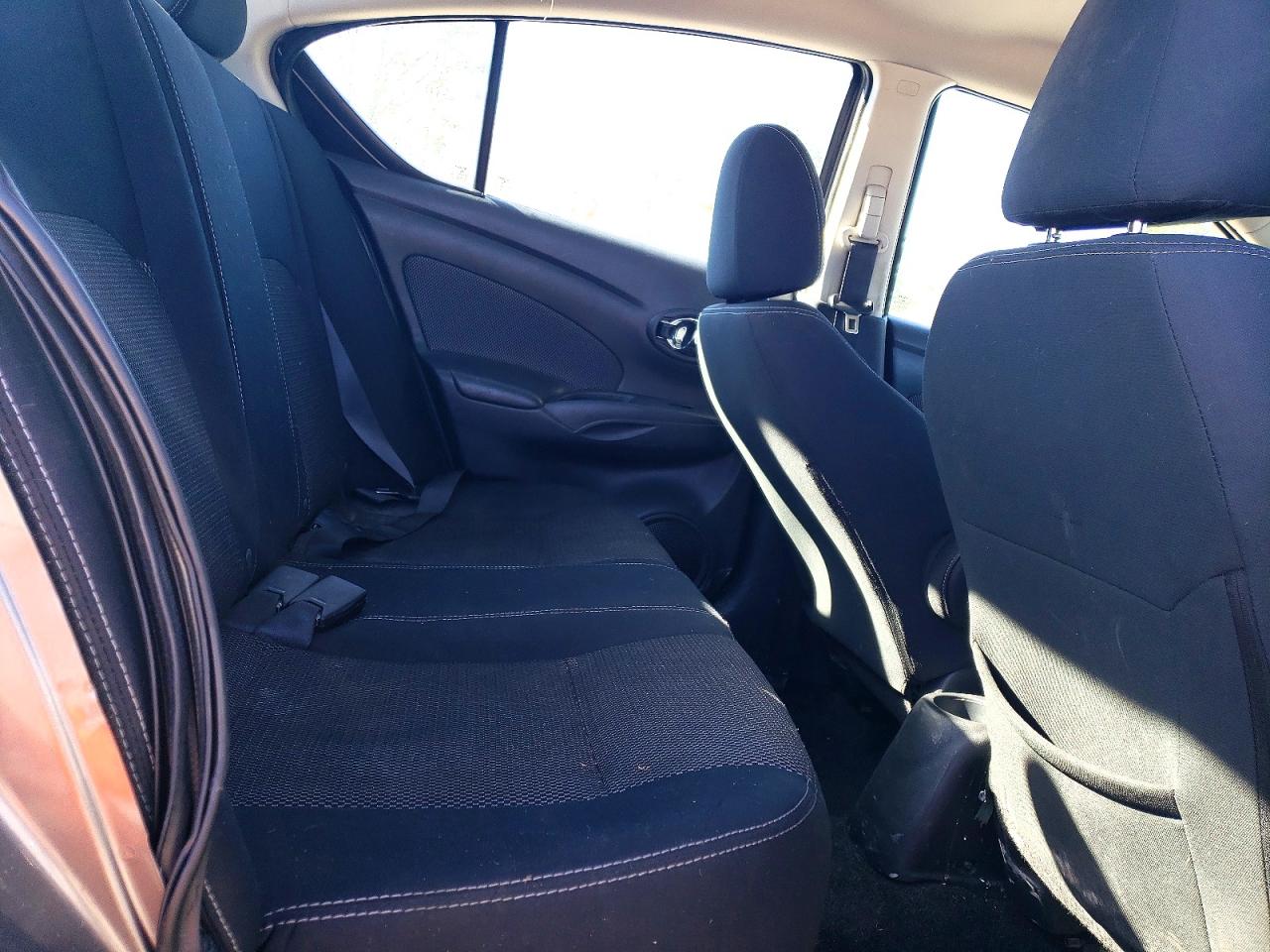 Nissan Versa 1.6 Sv