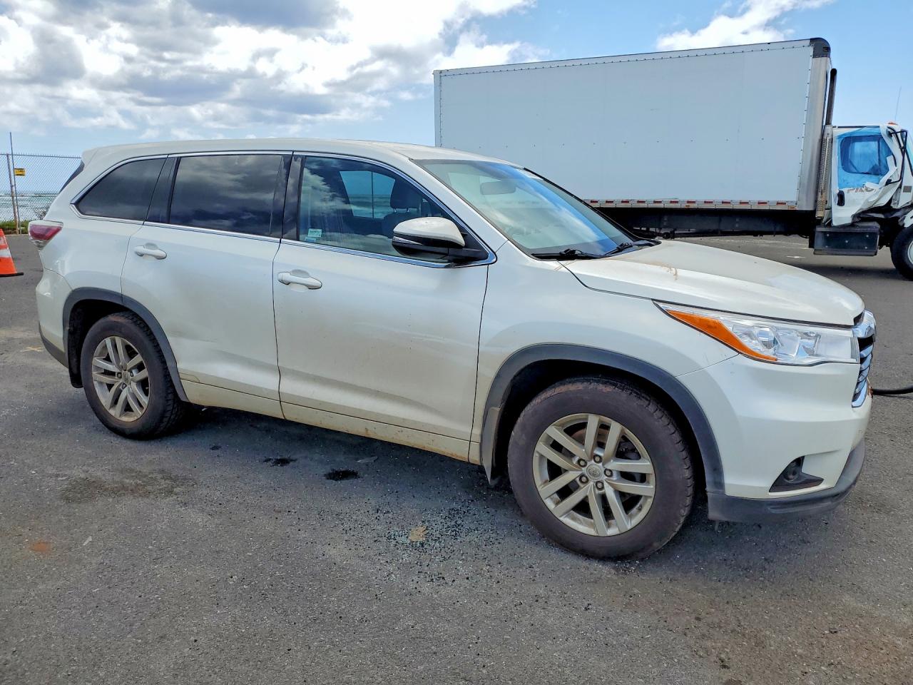 Toyota Highlander Le