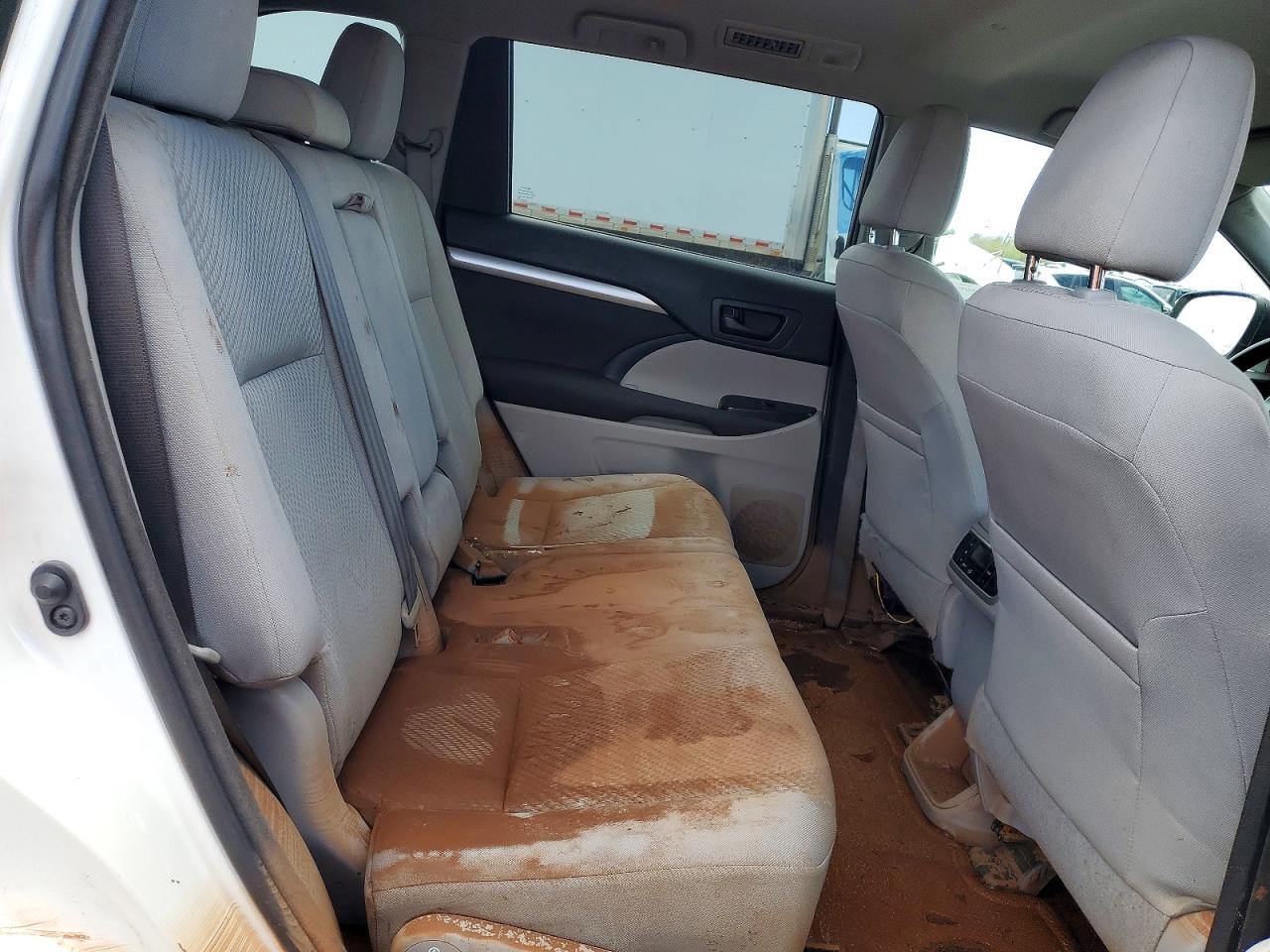 Toyota Highlander Le