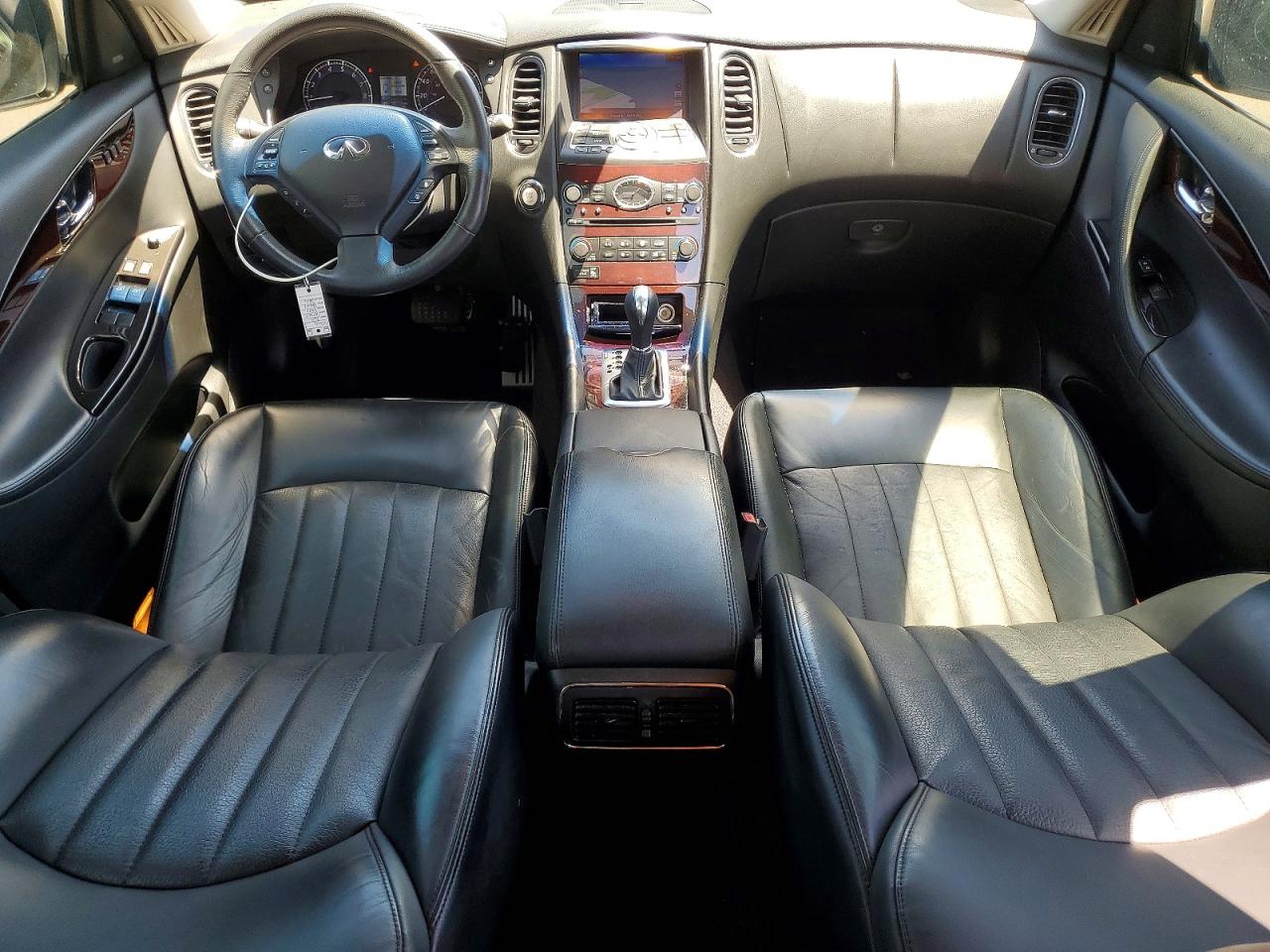 INFINITI Qx Base