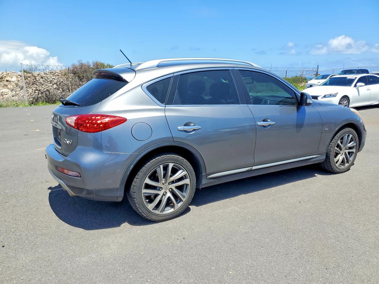 INFINITI Qx Base