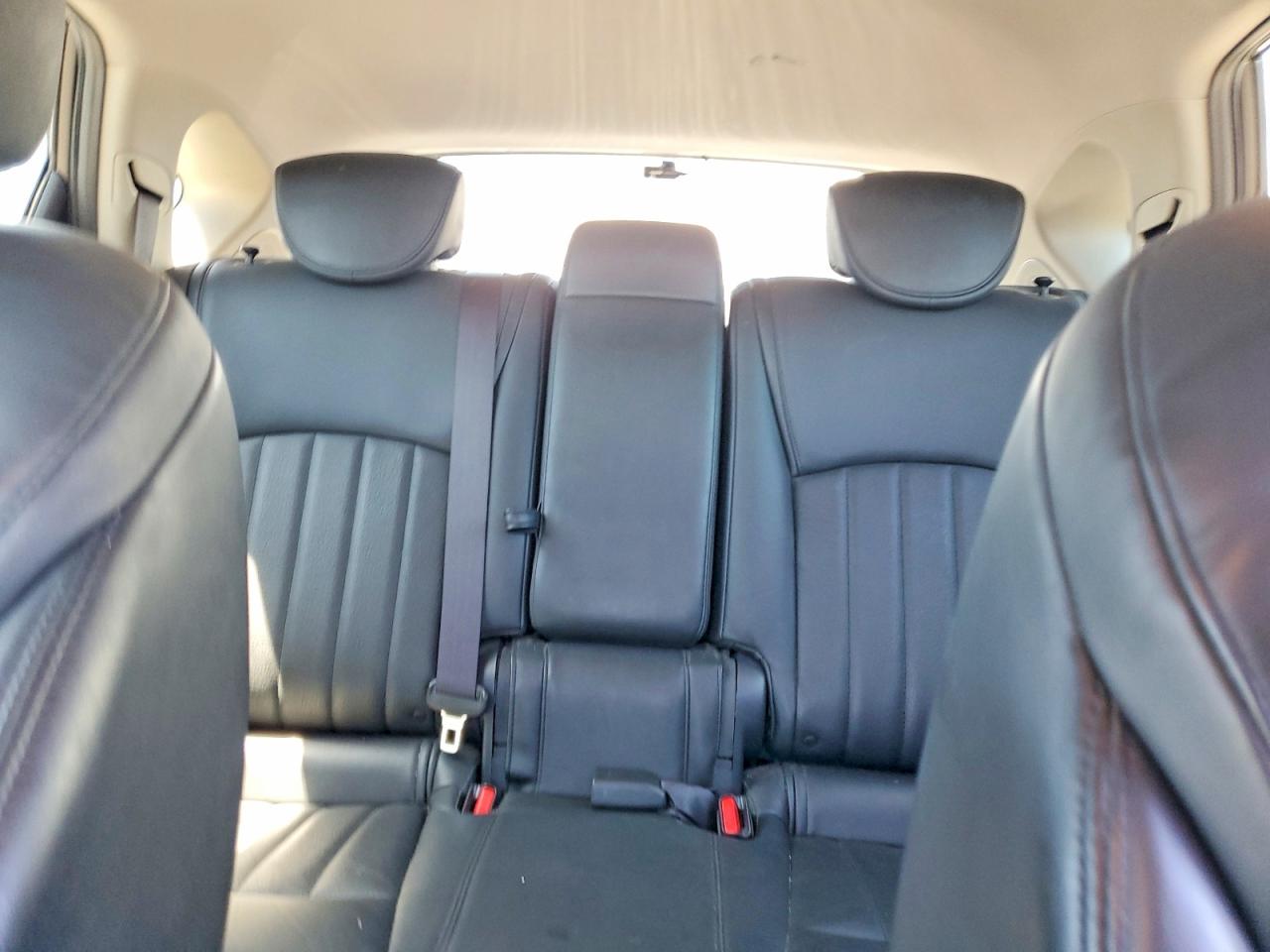 INFINITI Qx Base