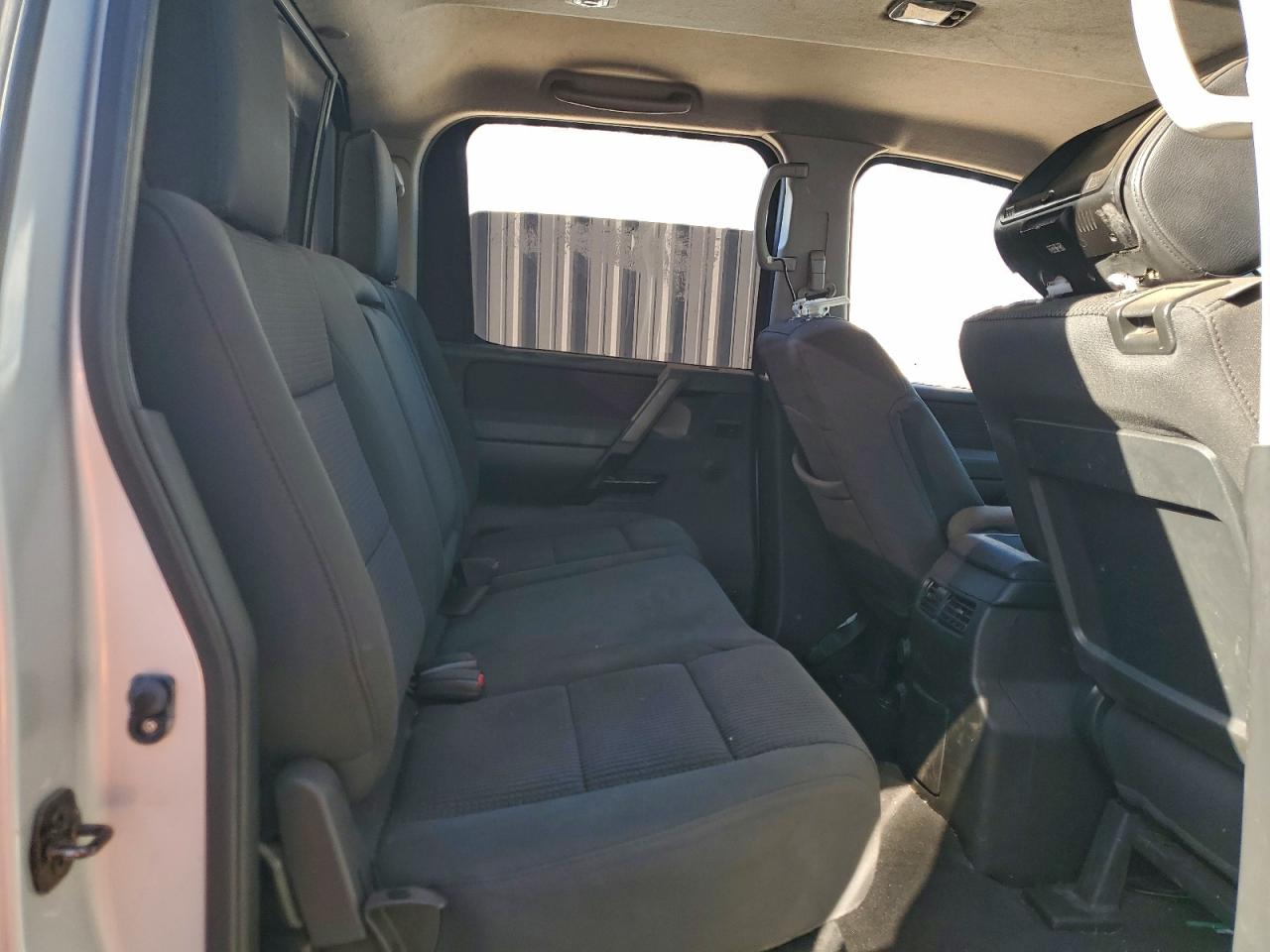 Nissan Titan