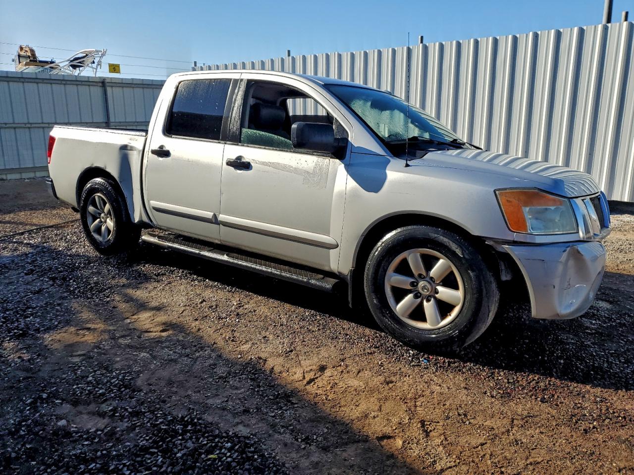 Nissan Titan