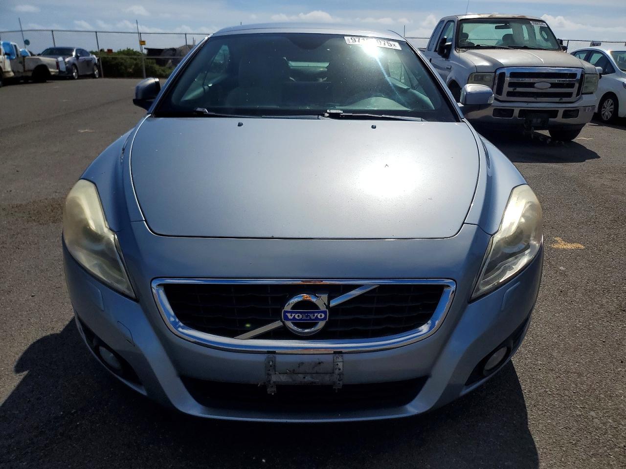 Volvo C70 T5