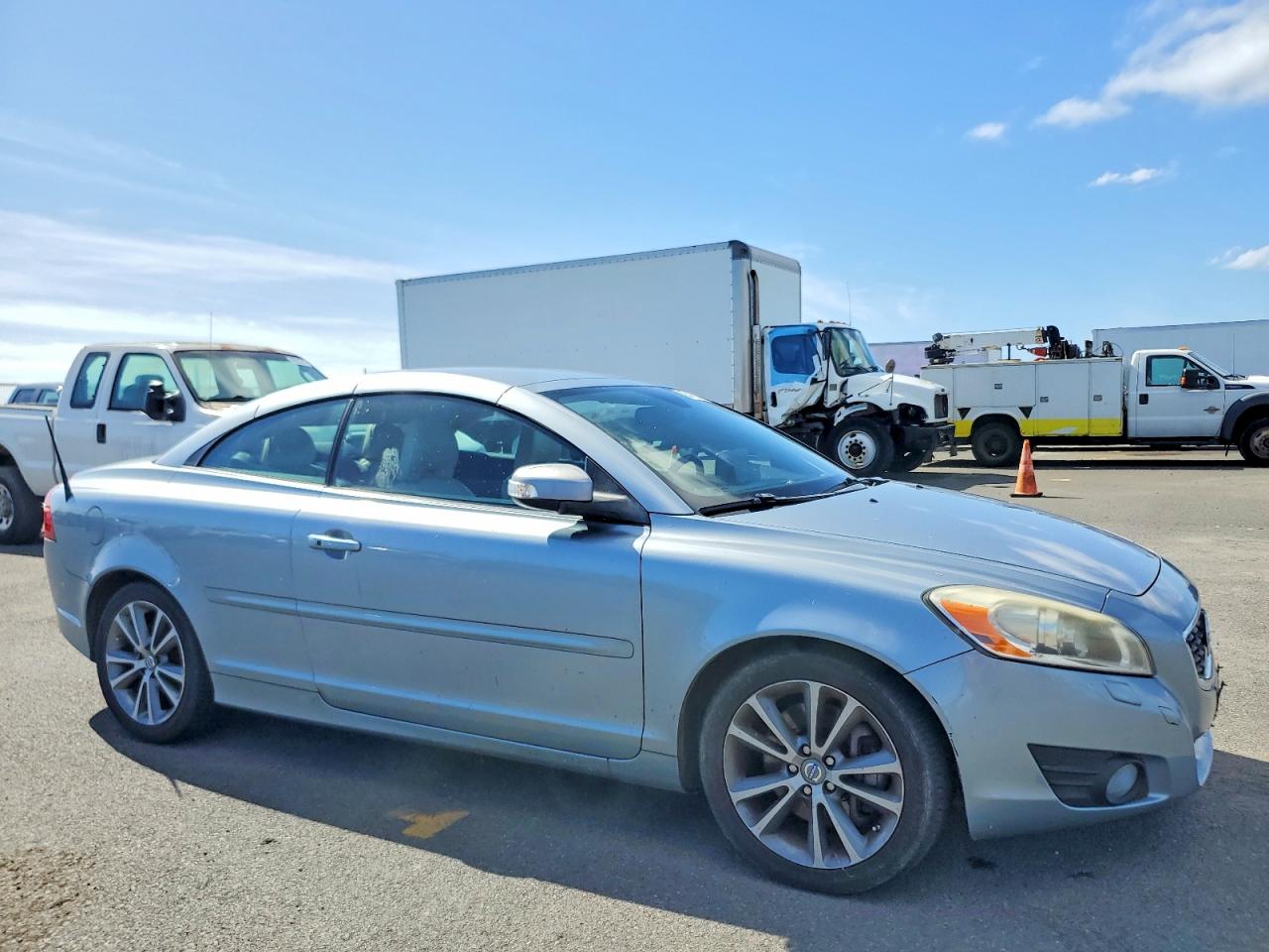 Volvo C70 T5