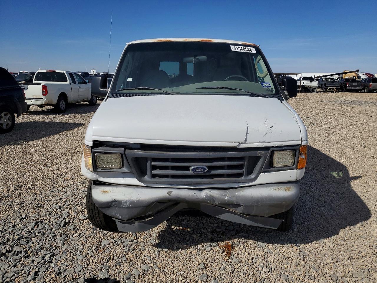 Ford Econoline E250 Van