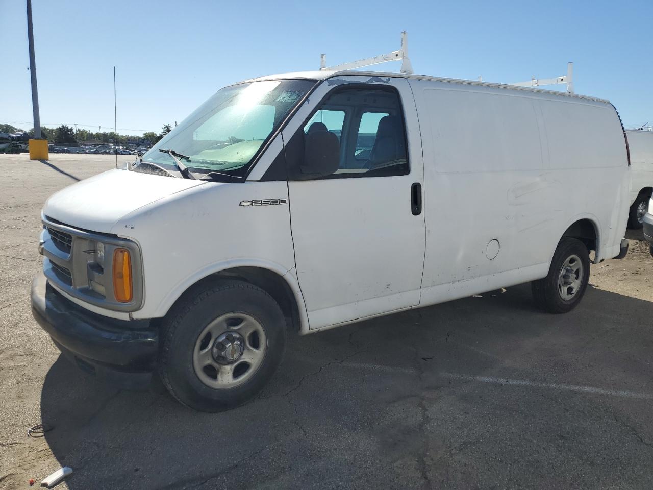 Salvage Chevrolet Express Image