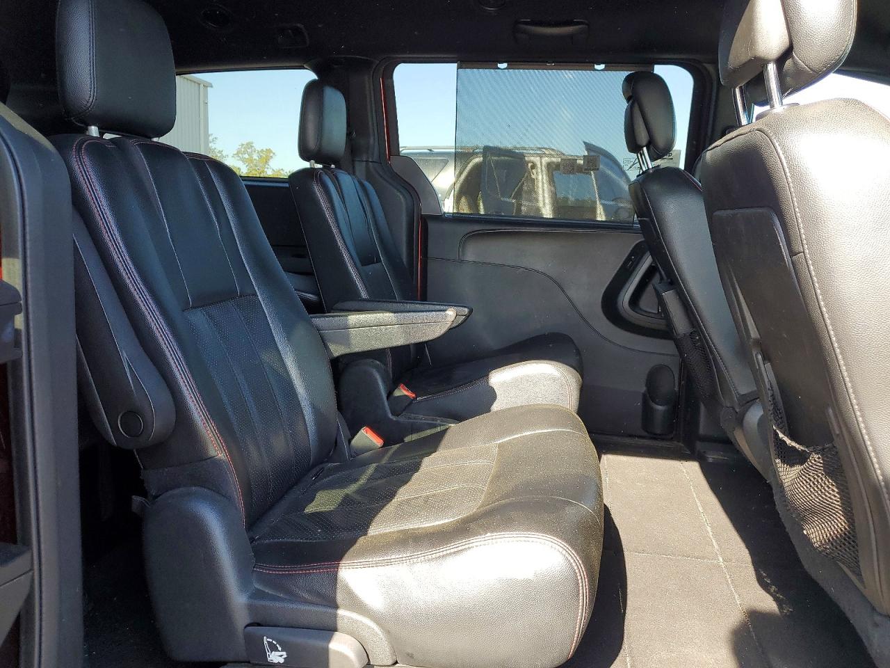 Dodge Caravan Gt