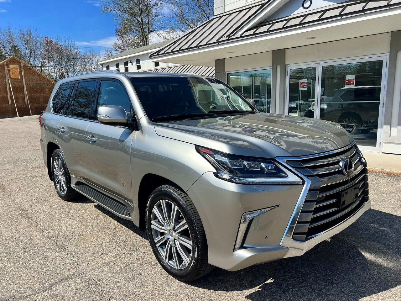 Salvage Lexus Lx570 Image
