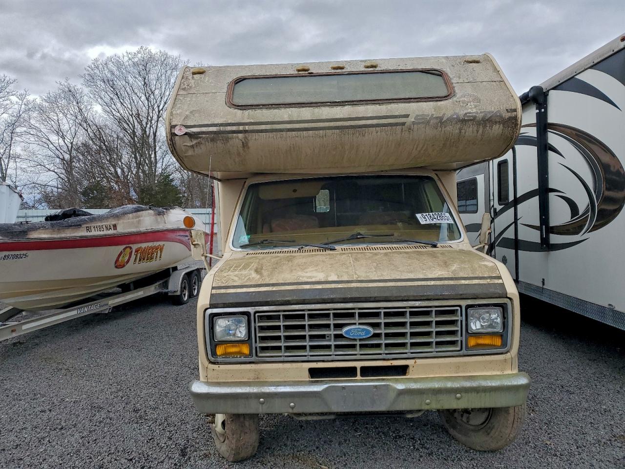Ford Econoline E350 Cutaway Van