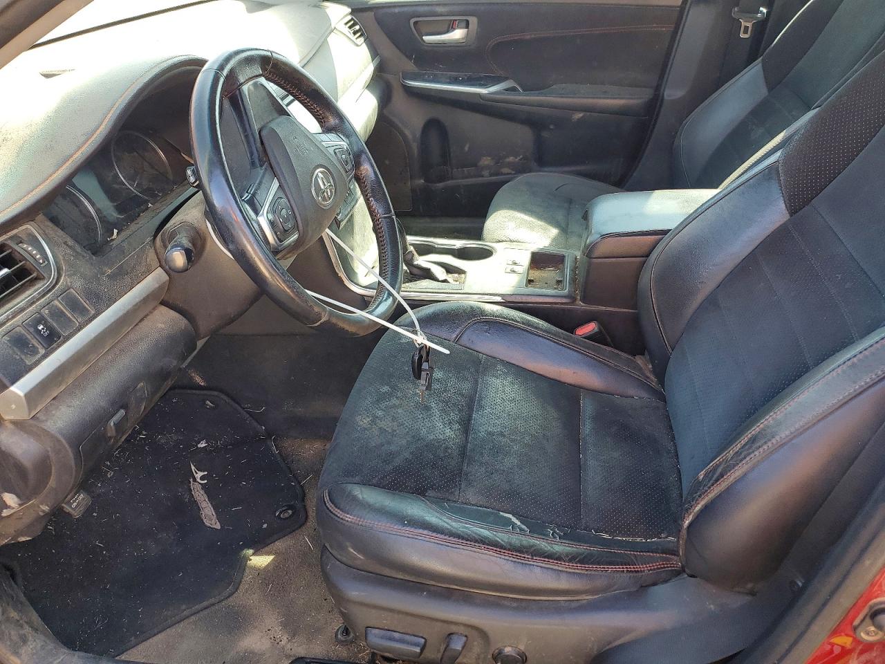 Toyota Camry Xse