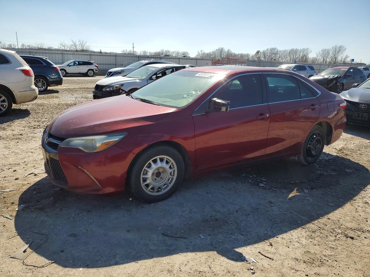 Salvage Toyota Camry Image