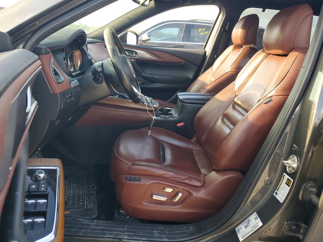 Mazda Cx Signature