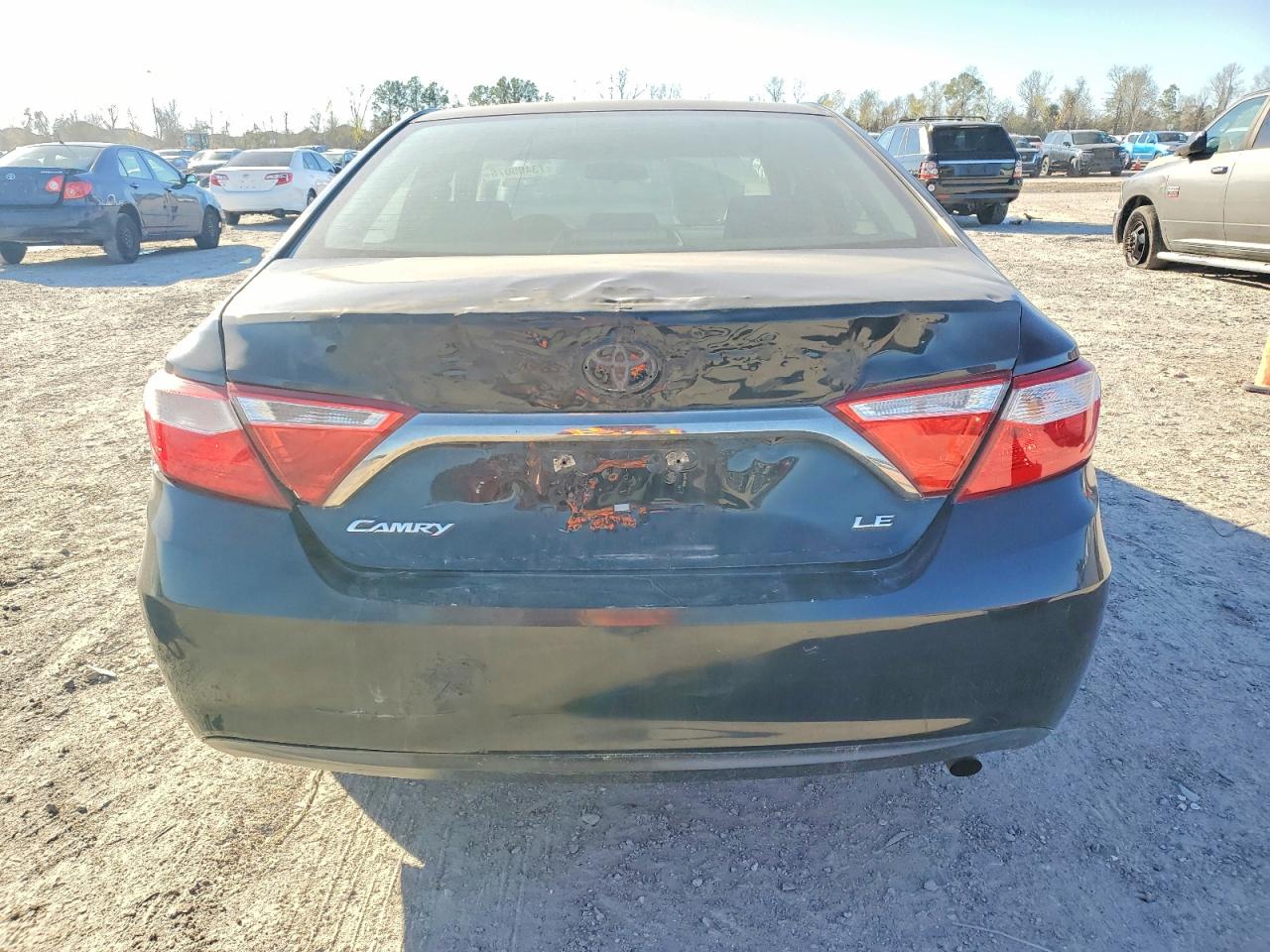 Toyota Camry Le