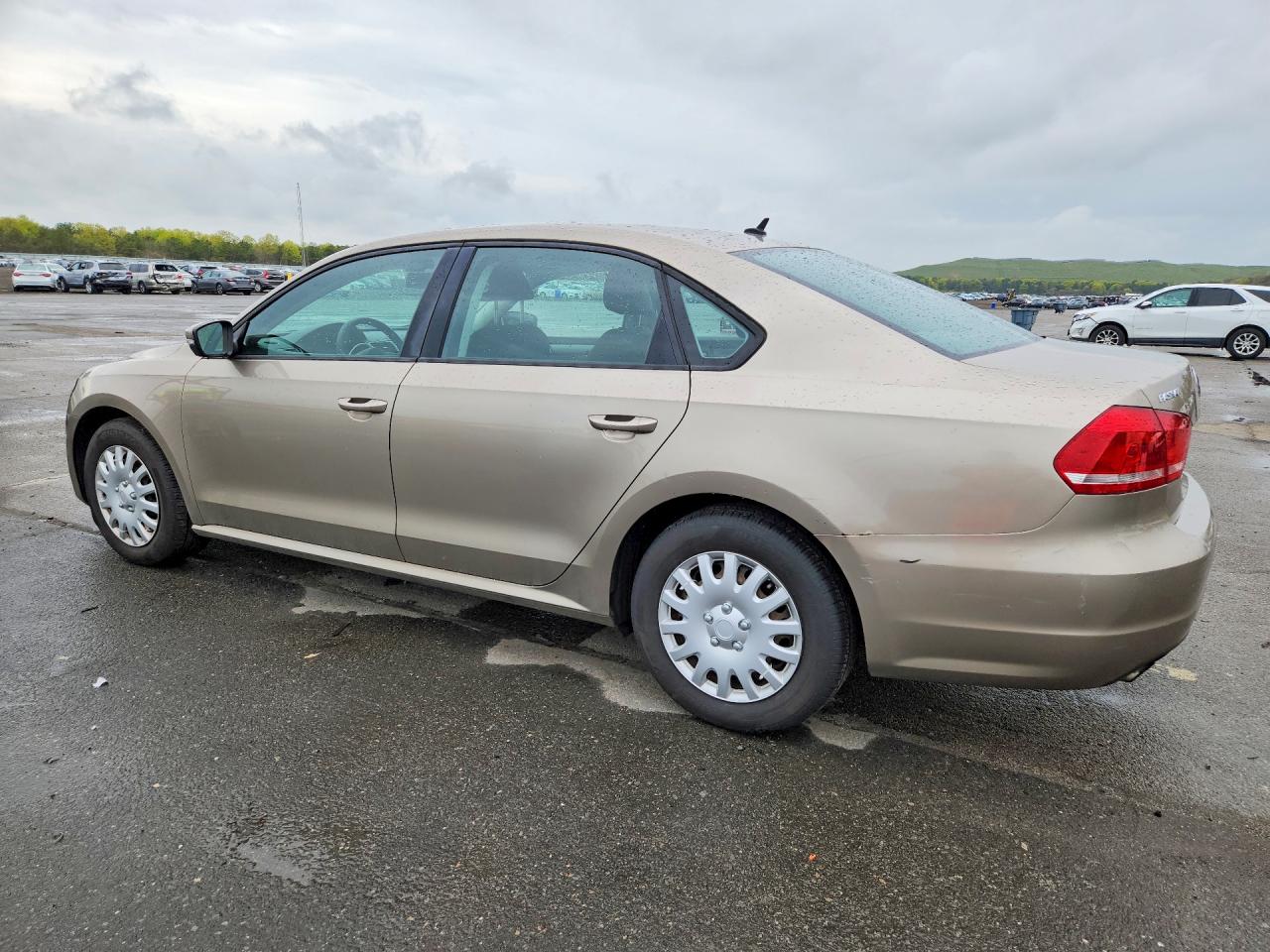 Volkswagen Passat S