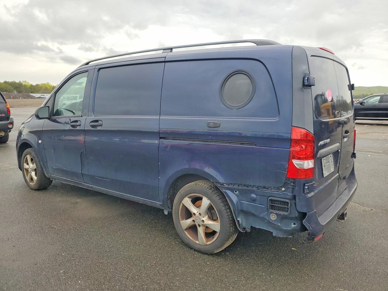 Mercedes-Benz Metris