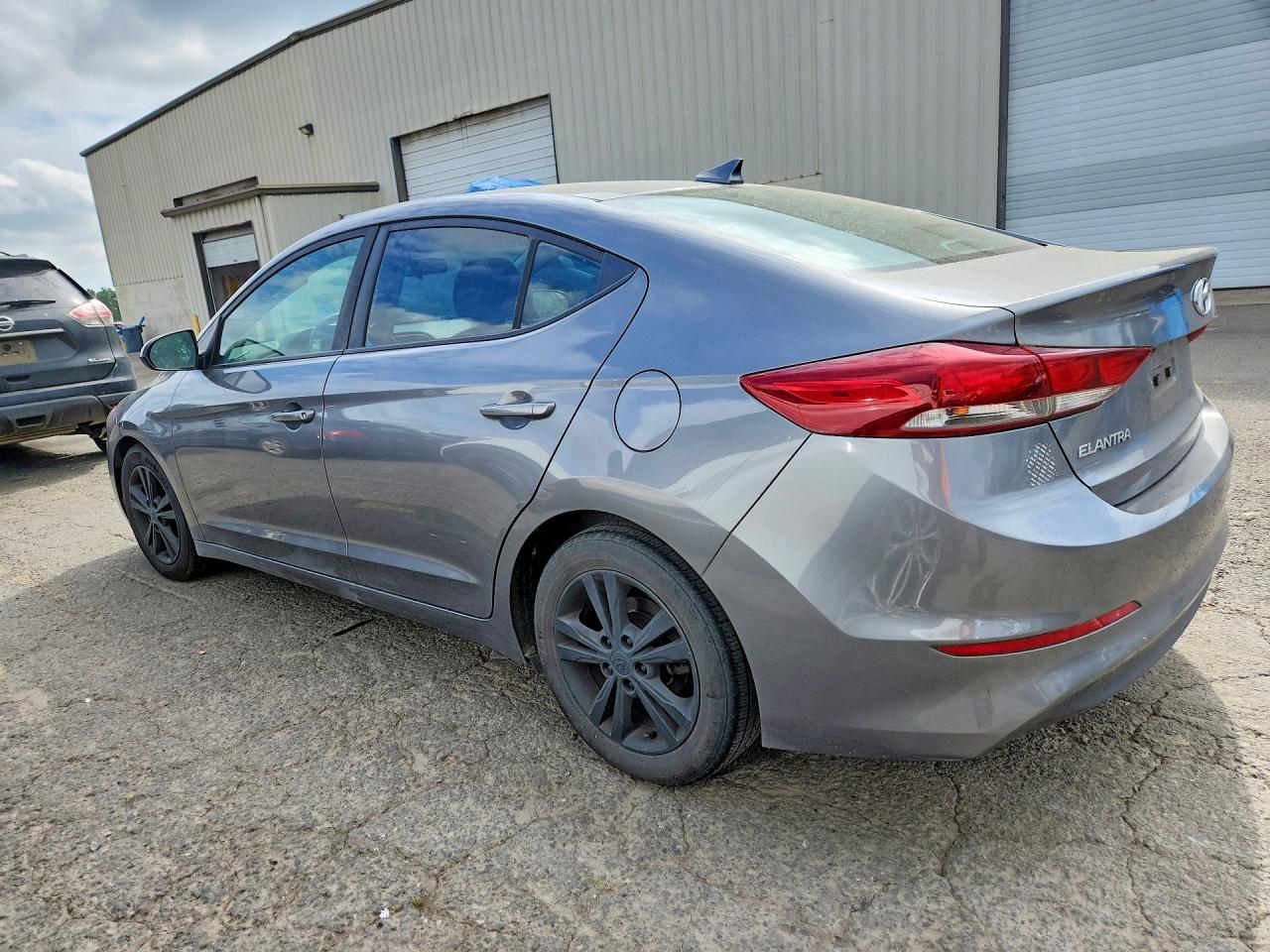 Hyundai ELANTRA Sel