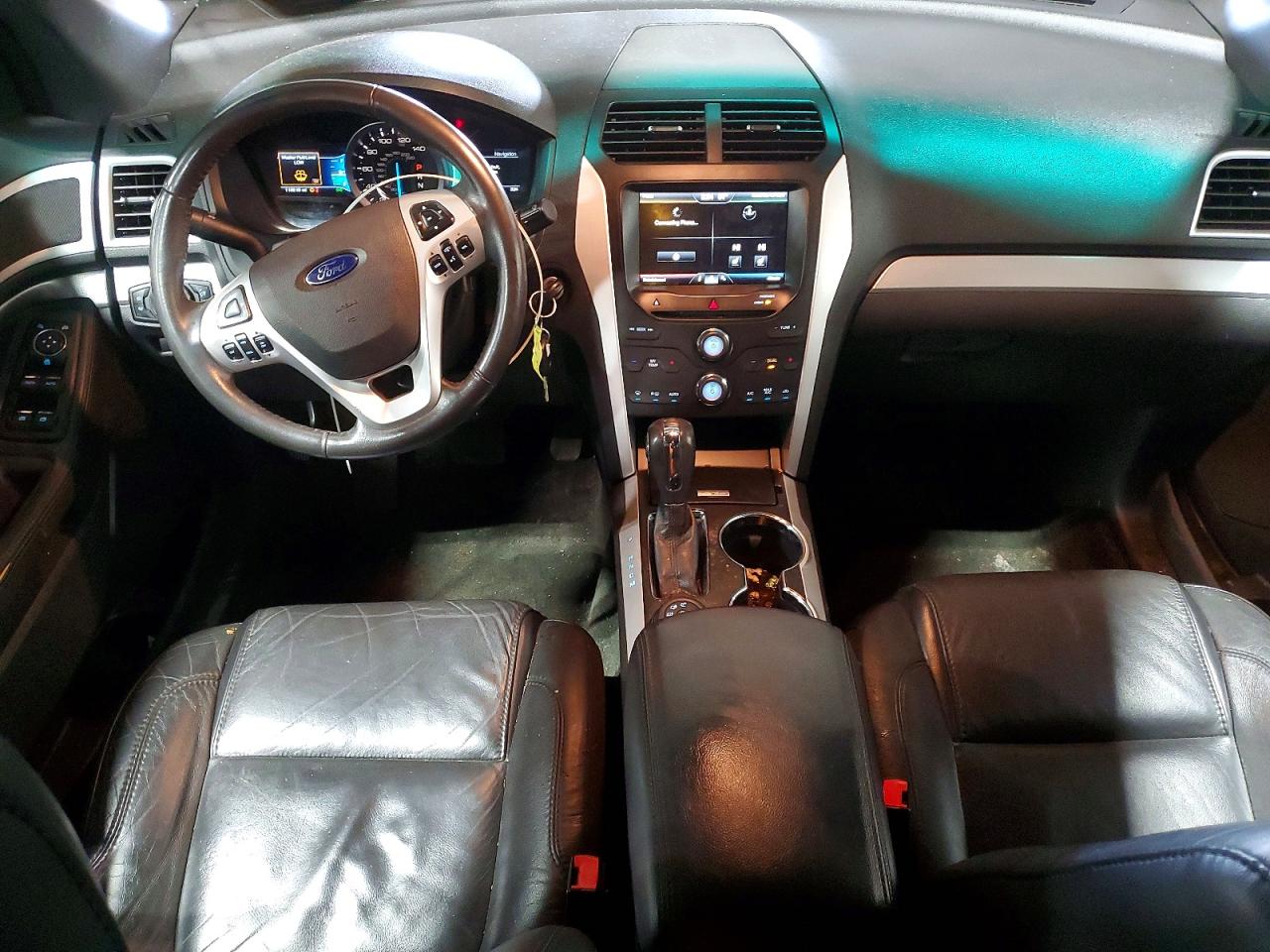Ford Explorer Xlt