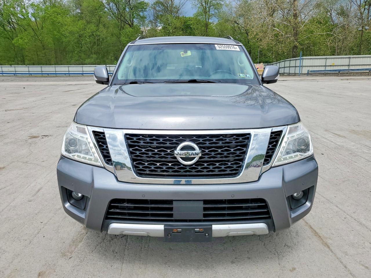 Nissan Armada Sv