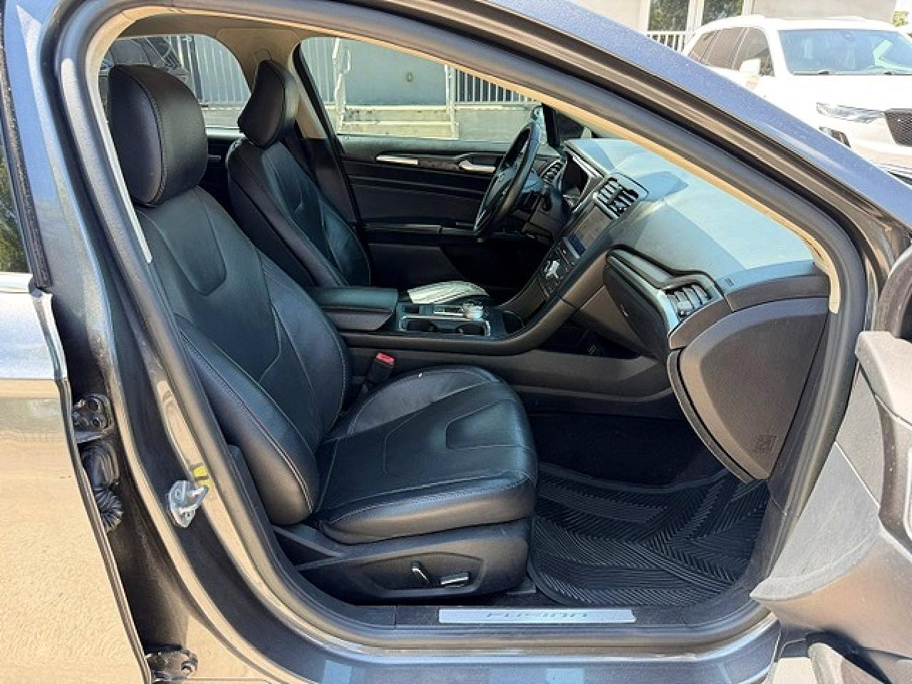 Ford Fusion Titanium