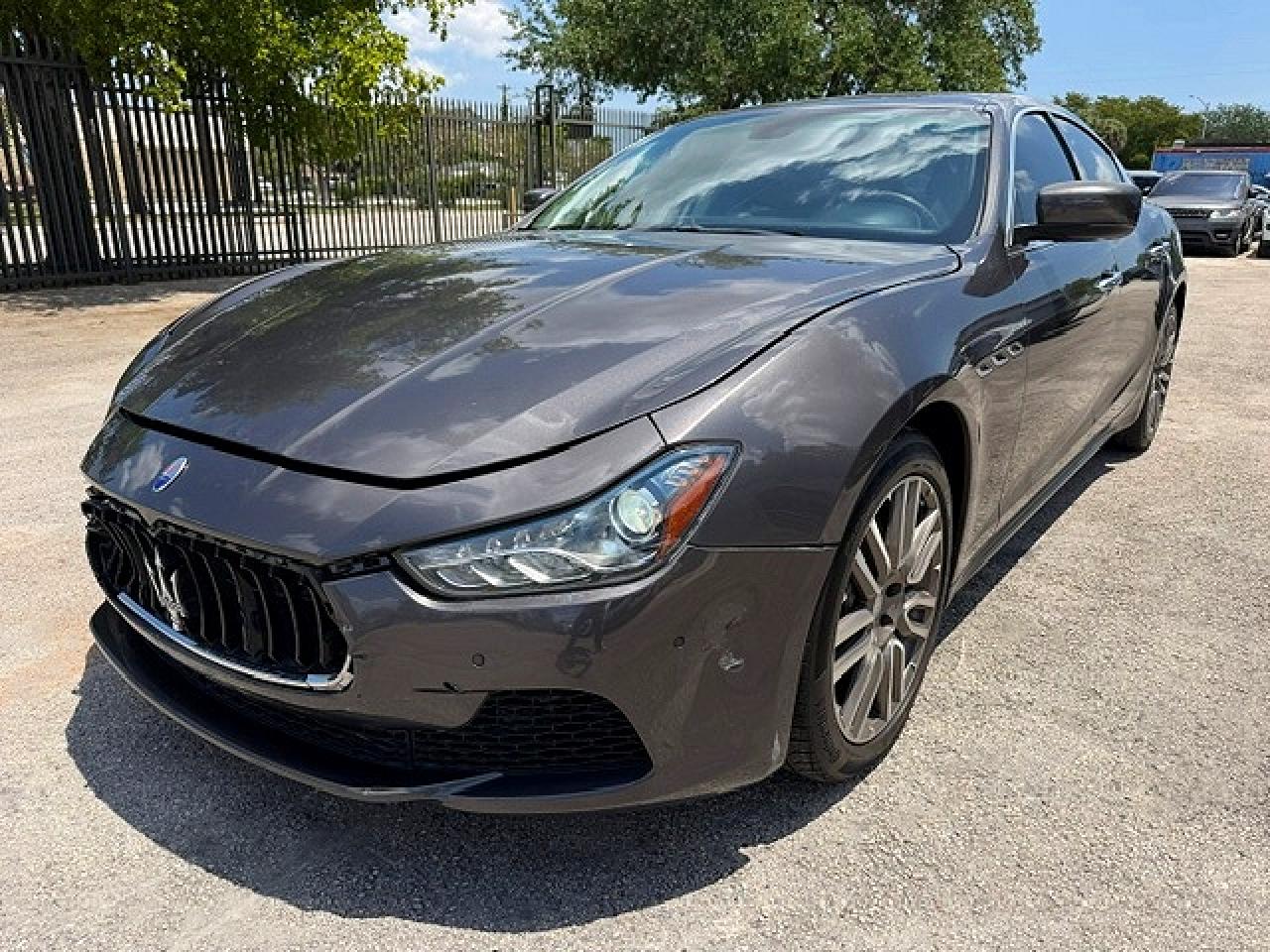 Salvage Maserati Ghibli Image