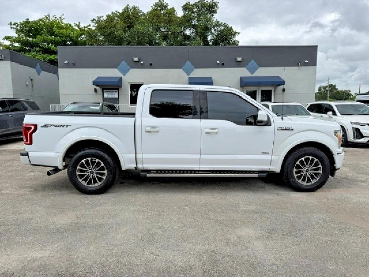 Ford F-150 Supercrew
