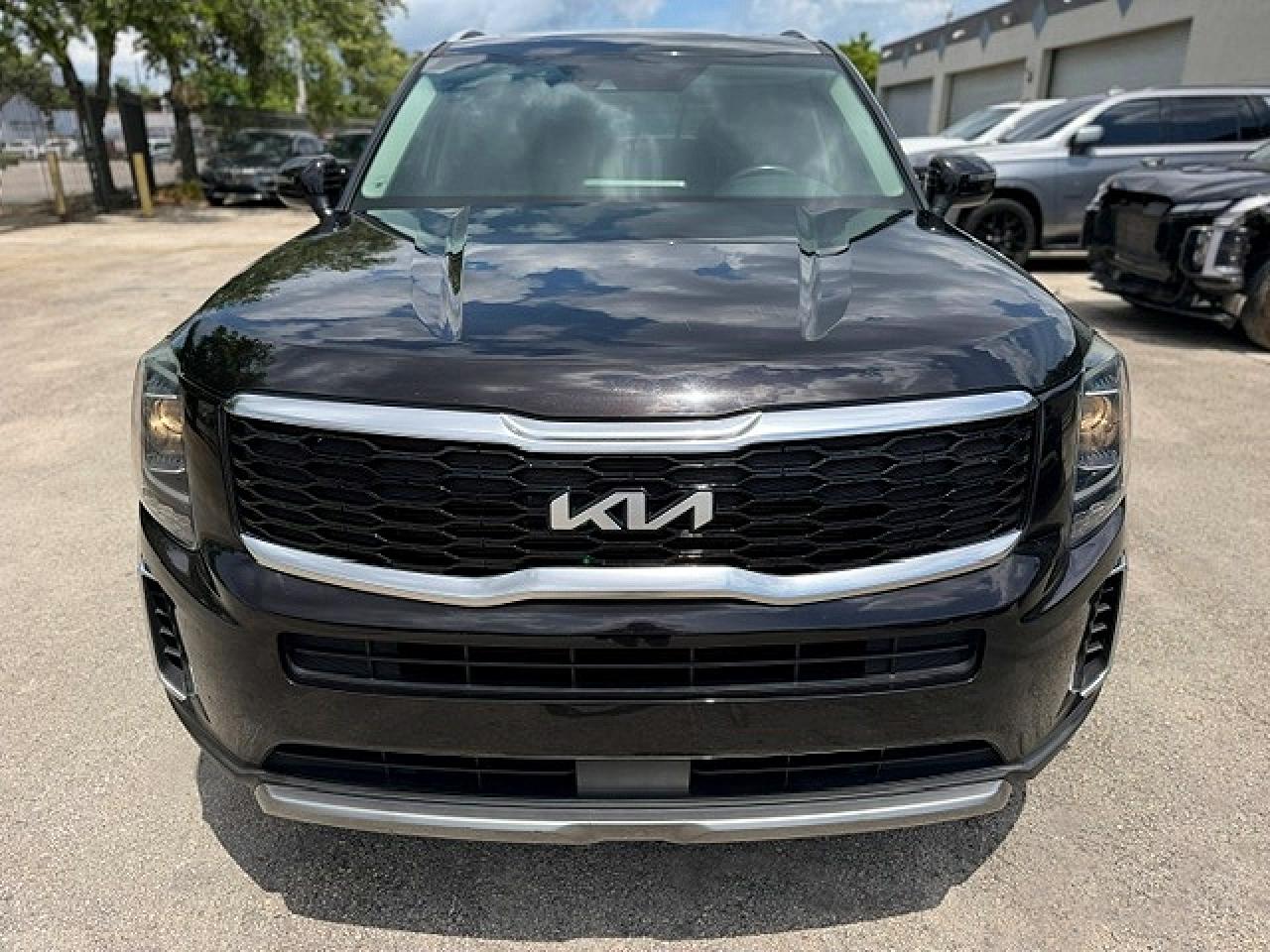 Kia Telluride S