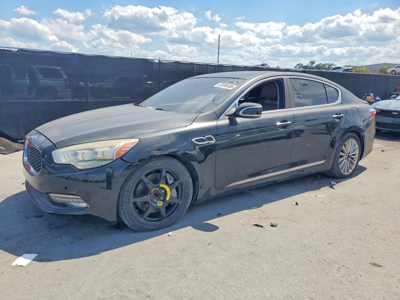 Salvage Kia K900 Image