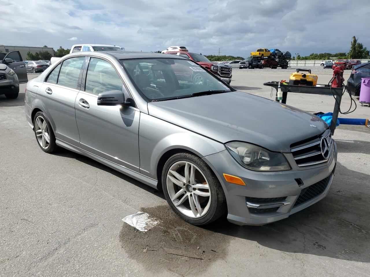 Mercedes-Benz C-Class 250