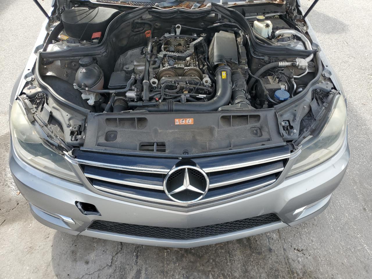 Mercedes-Benz C-Class 250