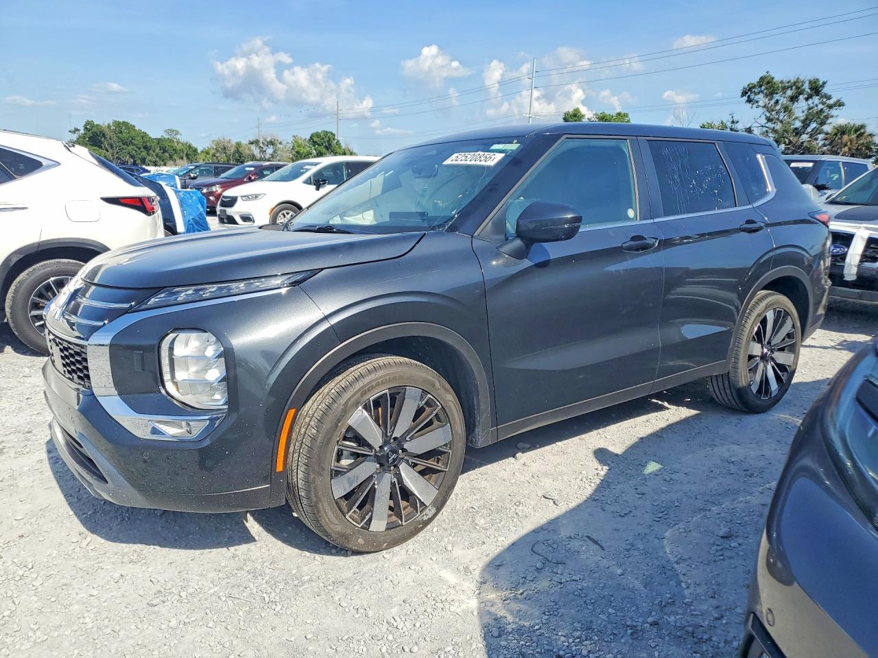 2025 Mitsubishi Outlander