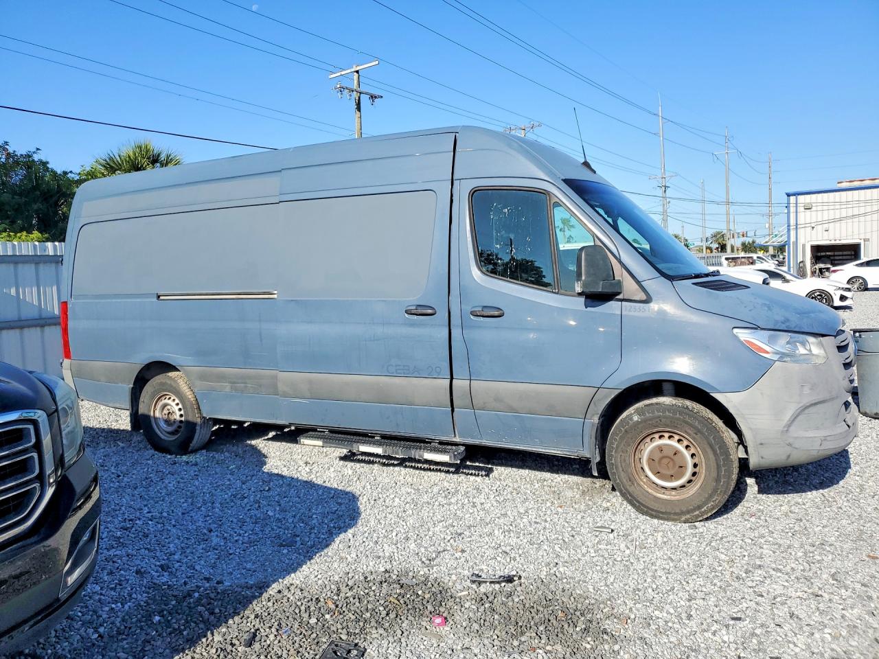 Mercedes-Benz Sprinter 2500